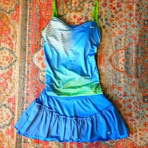 Nike tennis set skirt and tank